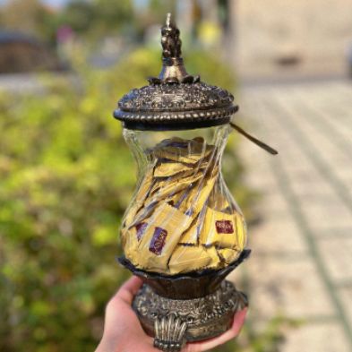 شکلات کادوئی